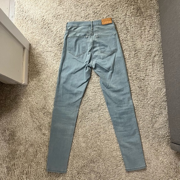 H&M High Rise Jeans - Picture 2 of 2